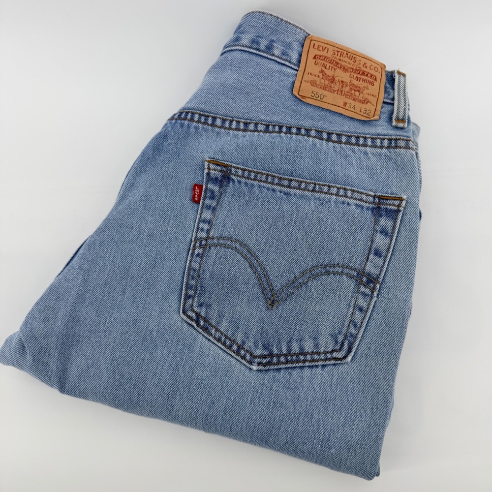 Levi's 550 Relaxed Fit Jeans Vintage 2007 Light Wash Denim 34x32 Blue